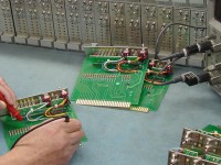 طراحی و تولید و مونتاژ انواع برد الکترونیک DIP و SMD